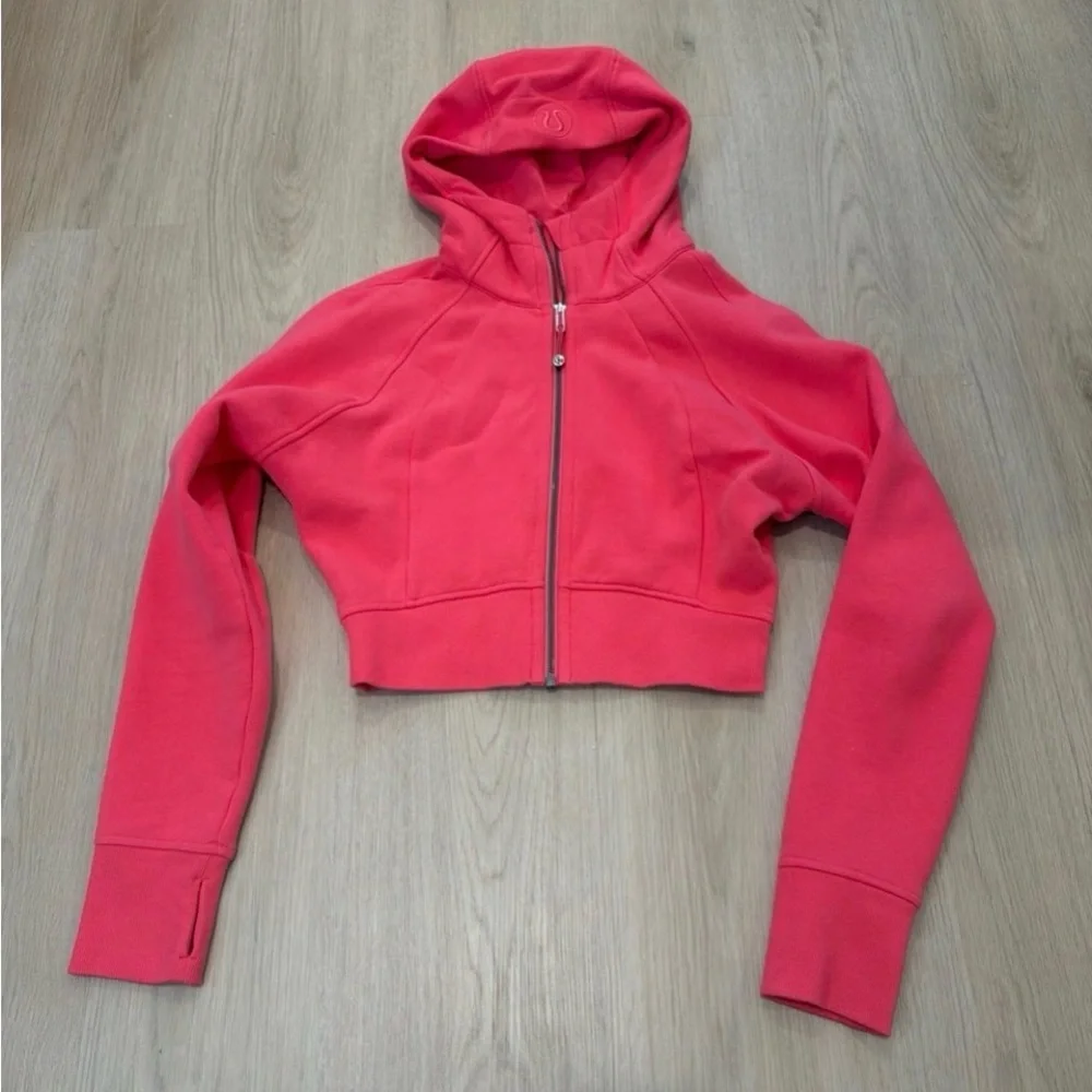Lululemon Scuba Full-Zip Cropped Hoodie in Lip Gloss Size 6